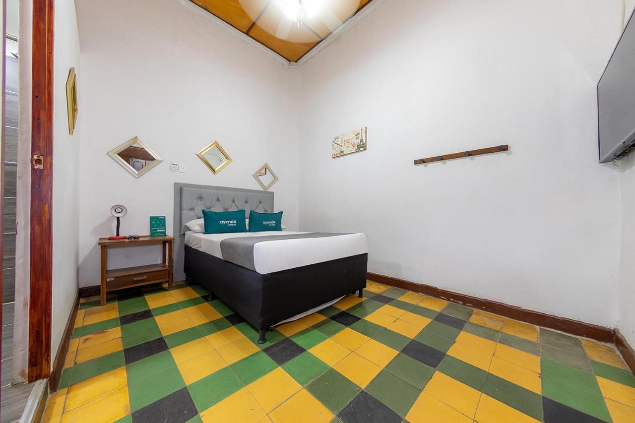 Ayenda Sarayu House Hotel เมเดยิน ภายนอก รูปภาพ