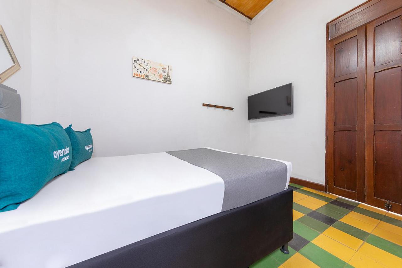 Ayenda Sarayu House Hotel เมเดยิน ภายนอก รูปภาพ